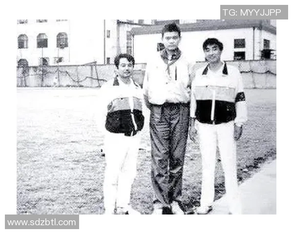 姚明星弟的成长之路与音乐梦想的追寻探讨